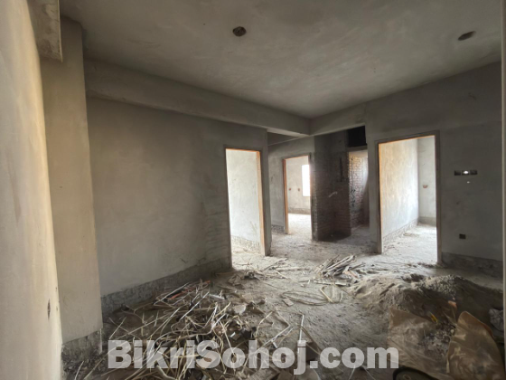 4Th floor 1100 sqft flat near SHKSC school